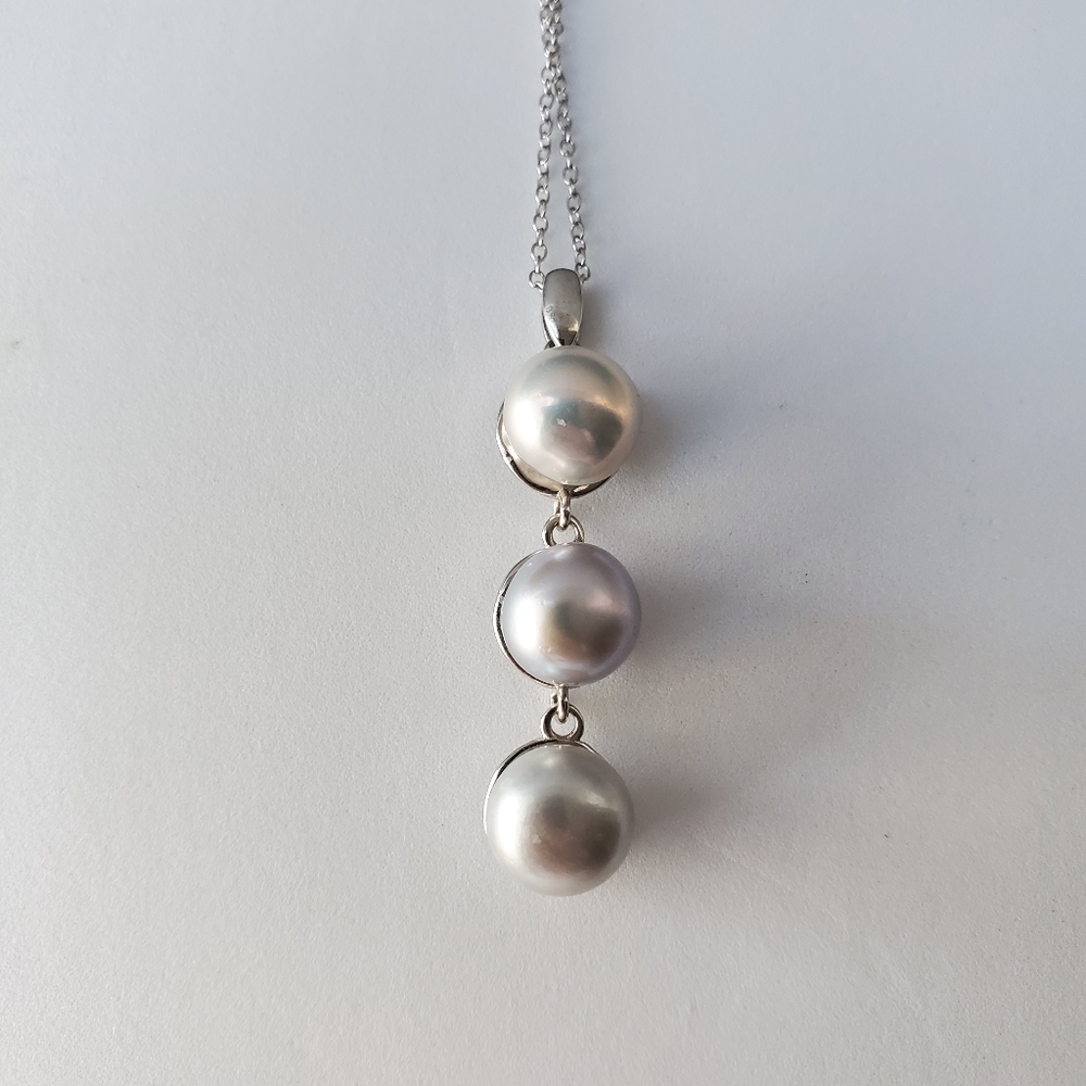 Pearl Silver Pendant w chain